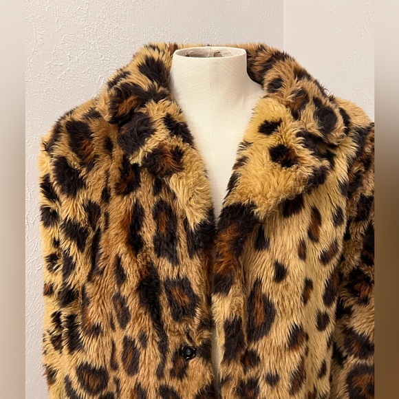 Leopard Print Faux Fur Coat - Picture 2 of 7